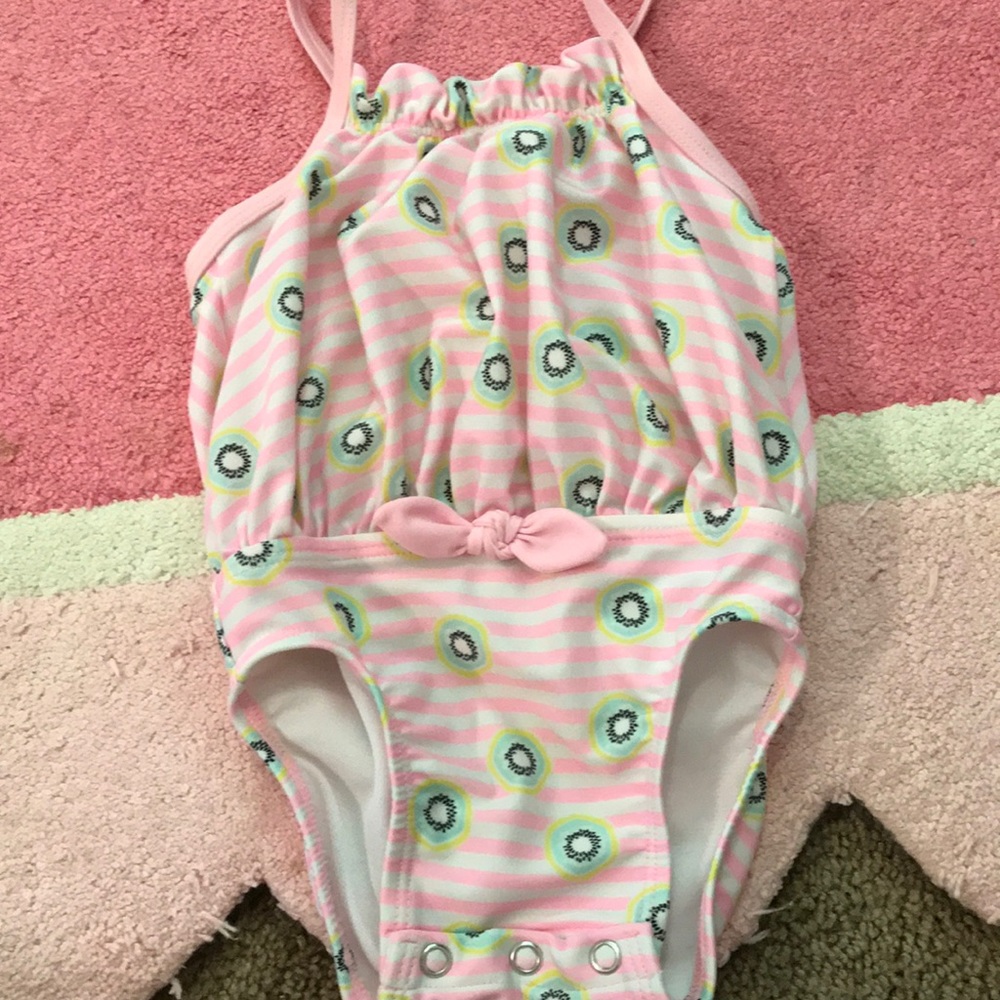 6-9 month girl bathing suite!❤️